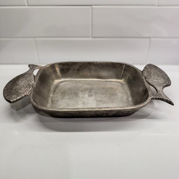 1970's Vintage Pewter Fish Handle Serving Platter/ Serving Dish, Unbranded - Picture 6 of 10